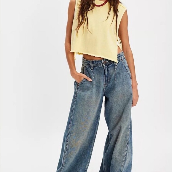 Free People Denim - Free People NWT Block Party Pleated Boyfriend Jeans in Rager